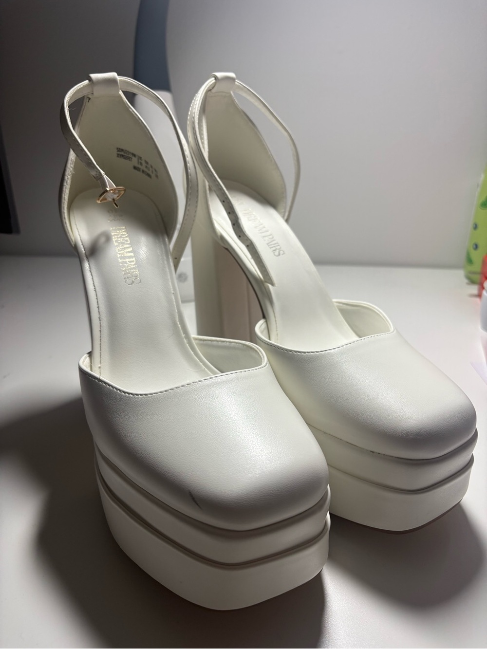 Dream Pairs White Platform Heels